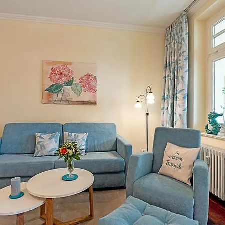 Apartment Strandvilla Aegir Mit Ostseeblick Binz