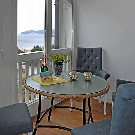 Strandvilla Aegir Mit Ostseeblick Apartment Binz