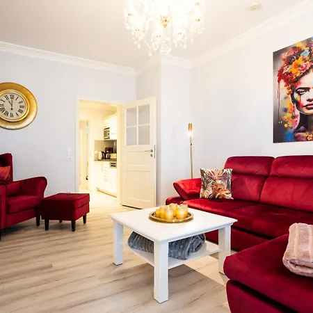 Strandvilla Aegir Mit Ostseeblick * ビンツ