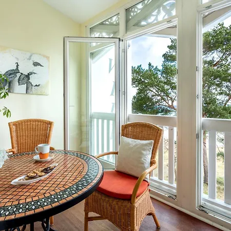 Strandvilla Aegir Mit Ostseeblick Und Strandkorb Am Binz