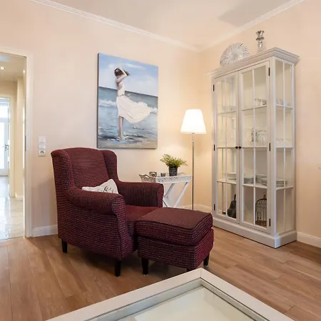 Strandvilla Aegir Mit Ostseeblick