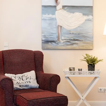 Strandvilla Aegir Mit Ostseeblick *