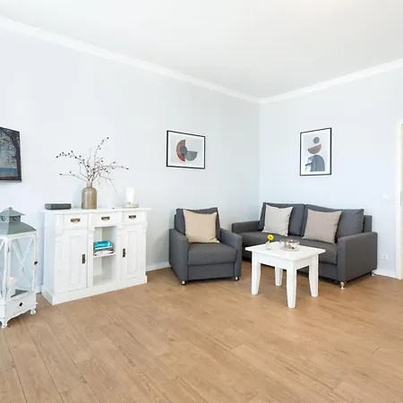 Strandvilla Aegir Mit Ostseeblick
